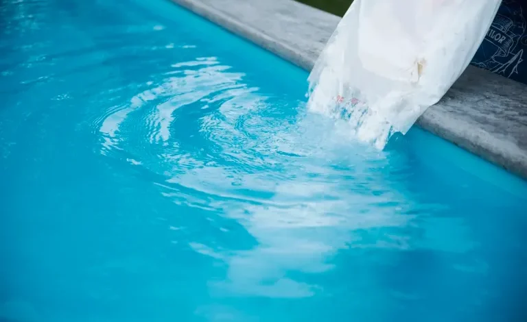 انواع مواد شیمیایی مورد نیاز استخر شنا کدامند؟